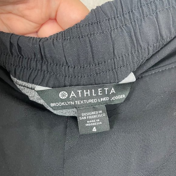 Athleta Woman's Sz 4 Black Brooklyn Textured Lined Jogger Camo Lux Travel - Picture 6 of 12